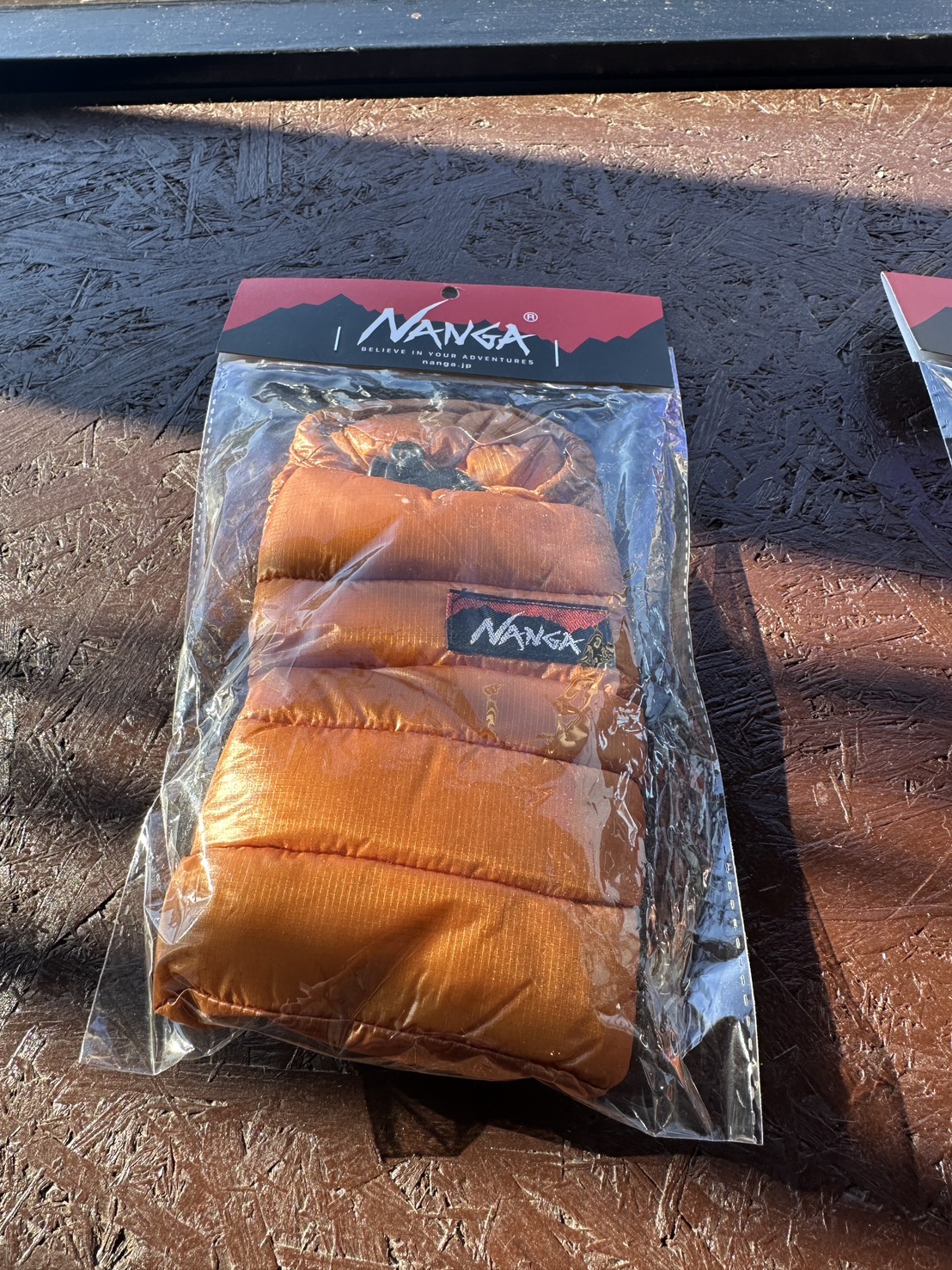 NANGA MINI SLEEPING BAG PHONE CASE テラ