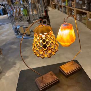 SWAG GEAR テーブルランタンスタンド Bow （弓形）T302-2