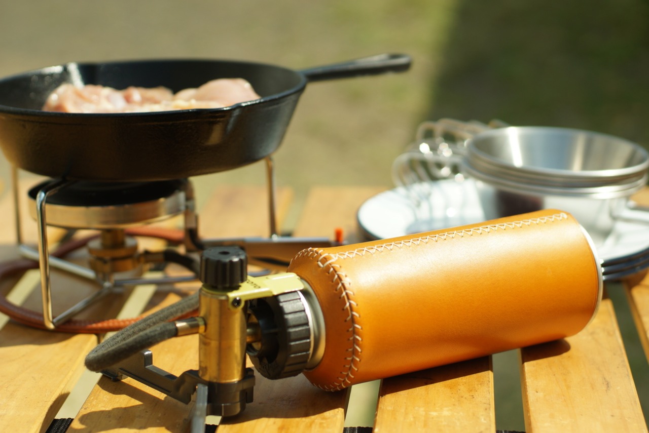 Habit leather CB缶カバー（BROWN）